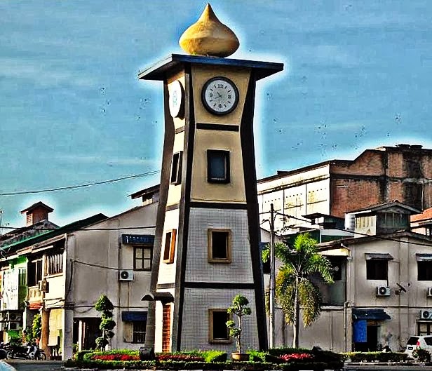 zMenara Jam Parit Buntar